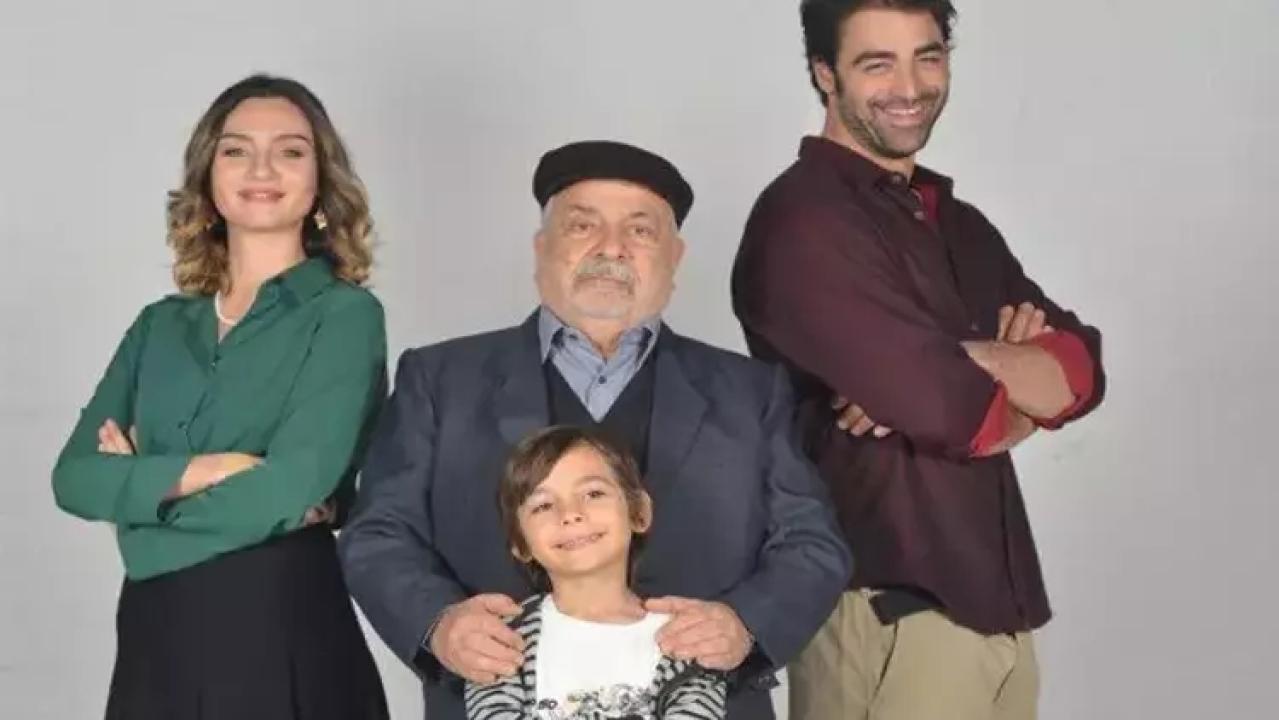 شاهد مسلسل الآغا الصغير الحلقة 47 مترجمة للعربية HD