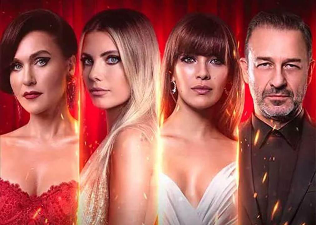 شاهد مسلسل التفاح الحرام الموسم الاول الحلقة 32 مدبلجة للعربية HD