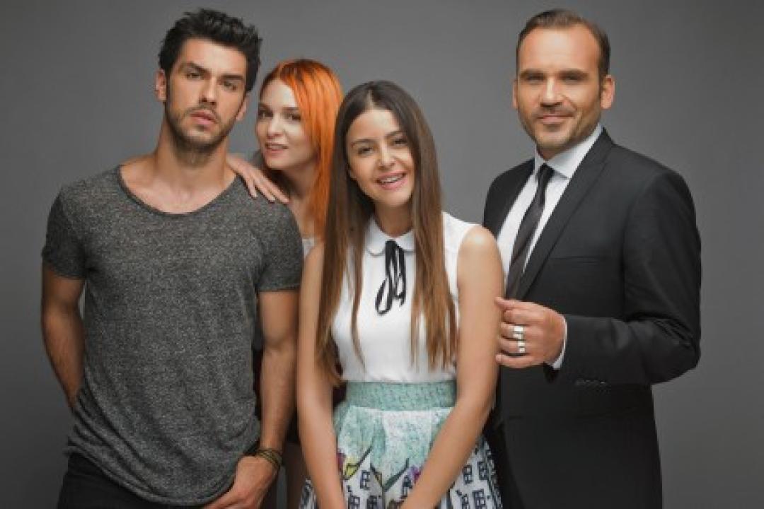 شاهد مسلسل لنفترق الحلقة 3 مدبلجة للعربية HD