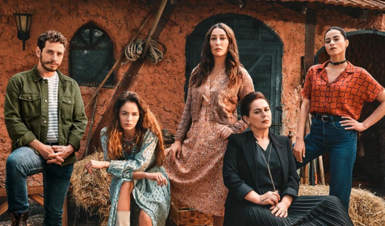 شاهد مسلسل عدو الحب الحلقة 2 مترجمة للعربية HD